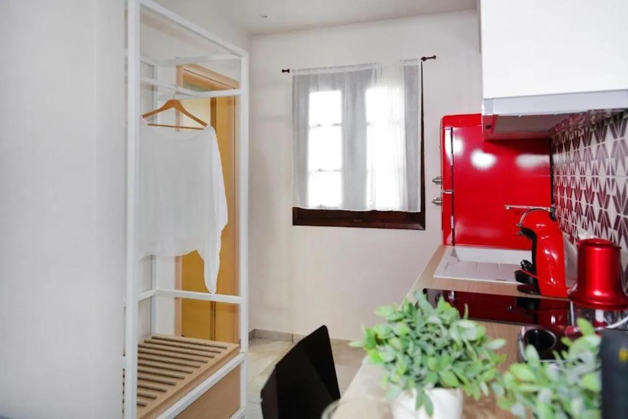 Castristudios Nikiti  Apartment